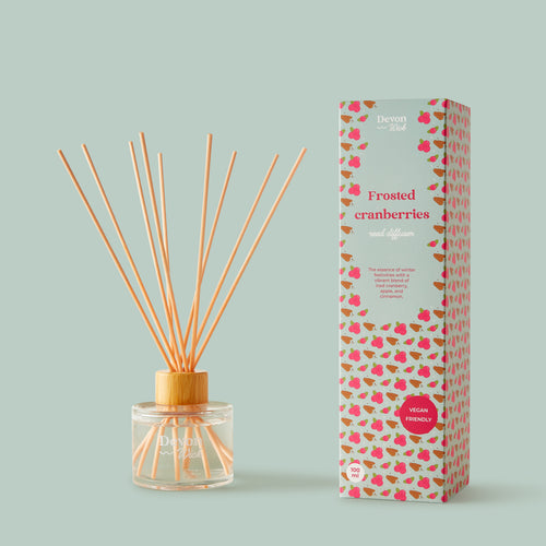 Frosted Cranberries Reed Diffuser